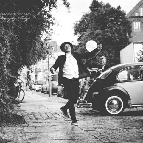 Käfer 1300 als Hochzeitsauto / T1-Berlin.de