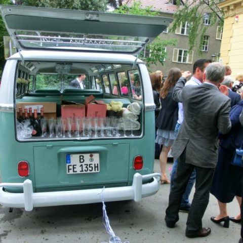 VW Bus-Bulli T1 Samba Deluxe als Hochzeitsauto / T1-Berlin.de